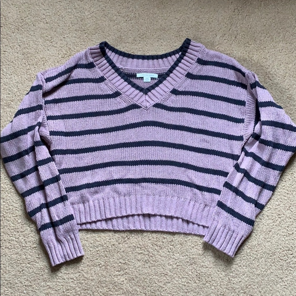 American Eagle Sweater